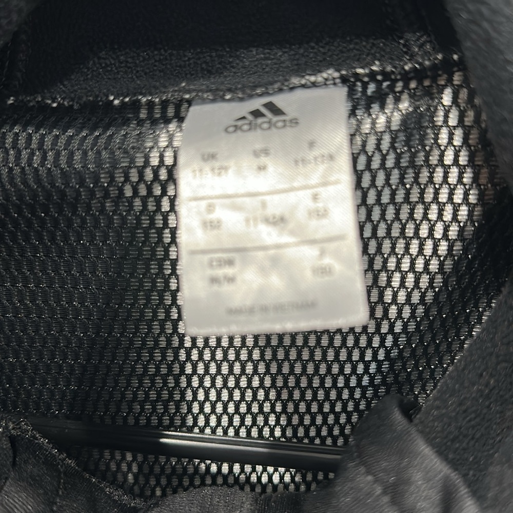 Boys adidas 1/4 pull over - Picture 2 of 4